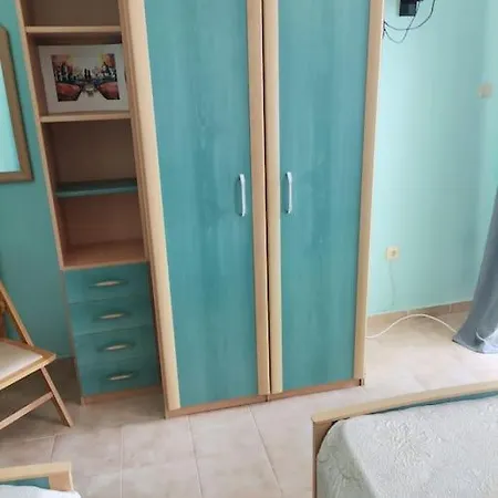 яна Светий Влас